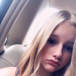 Meet your Posher, Alie